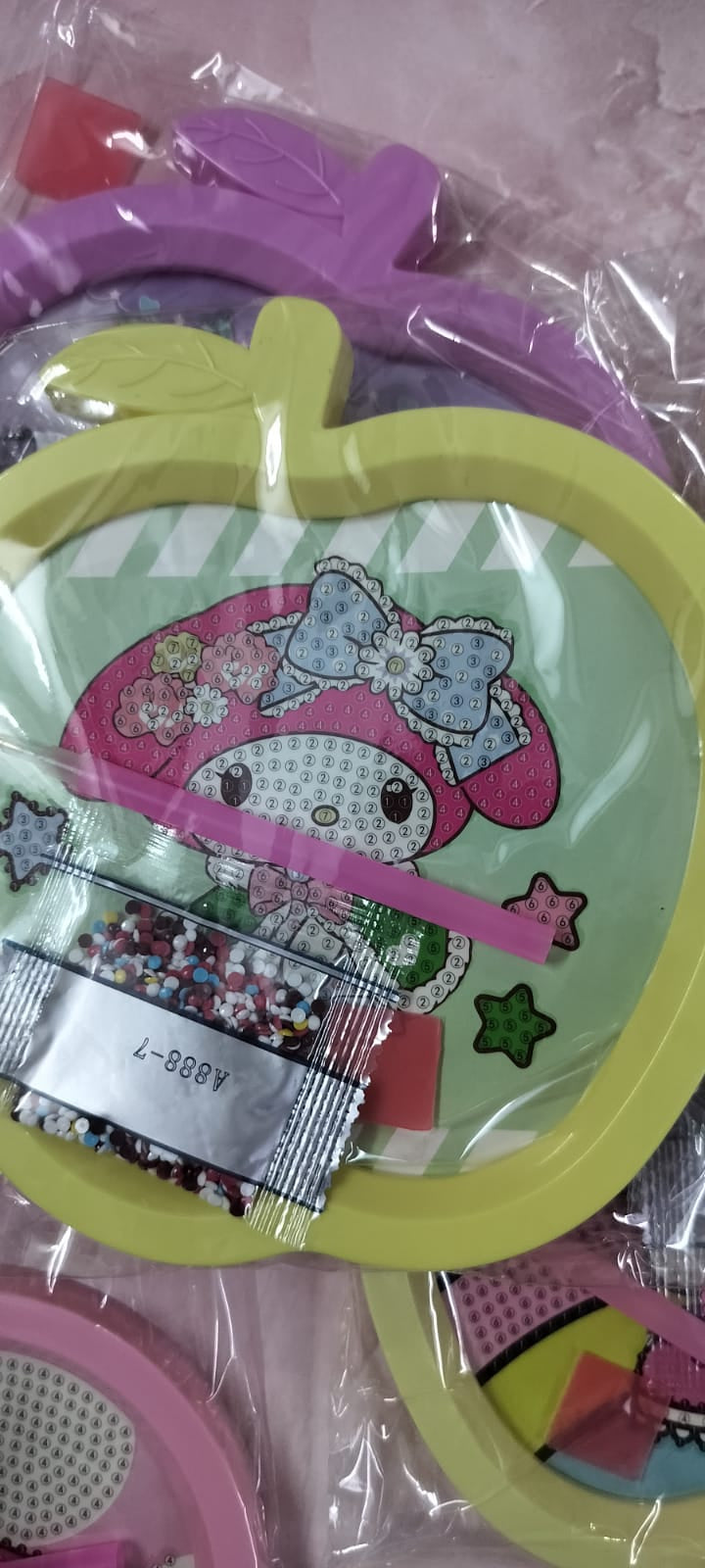 Apple shape Diamond DIY Kit - small